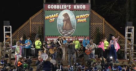 Watch Live: Groundhog Day 2024 shadow ceremony with Punxsutawney Phil ...