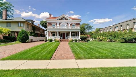 On the market: Rockford home for sale has 5 bedrooms, heated floors