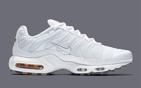 Available Now // Nike Air Max Plus “White/Grey” | LaptrinhX / News