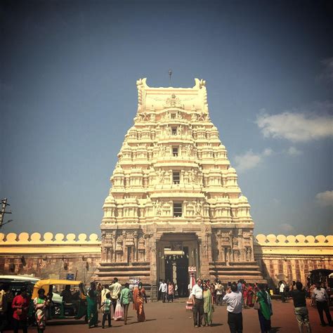 Sri Ranganatha Swamy Temple - Bangalore - Bewertungen und Fotos