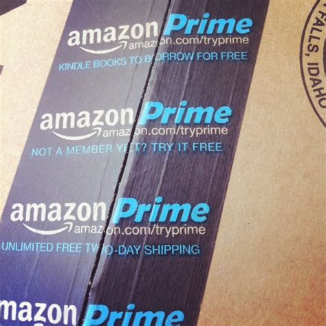 Andy Mac : I'm so @amazon #prime they ship my boxes with custom packing tape.