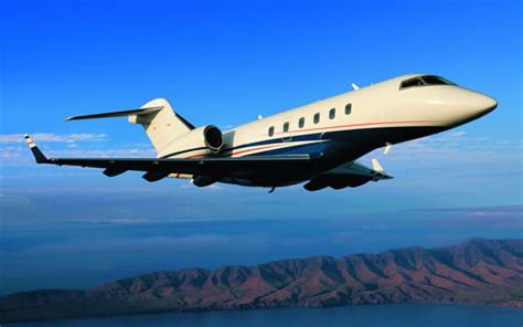 Bombardier Challenger 300 Price - Specs, Aircraft Range, Performance