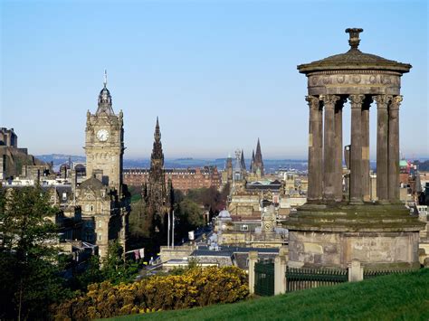 Edinburgh Scotland Travel Guide | Luxury Cars