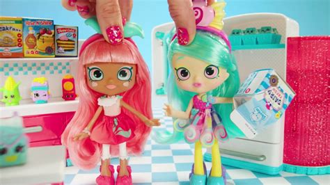 SHOPKINS MINI PACKS | Cookie Swirl C | TVC 15 Small Mart - YouTube