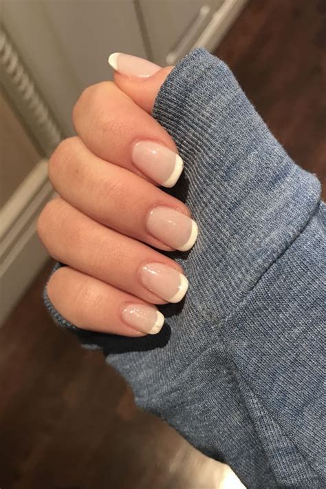 40 Stunning Manicure Ideas for Short Nails 2019 - Short Gel Nail Arts - Page 12 of 18 - Her ...