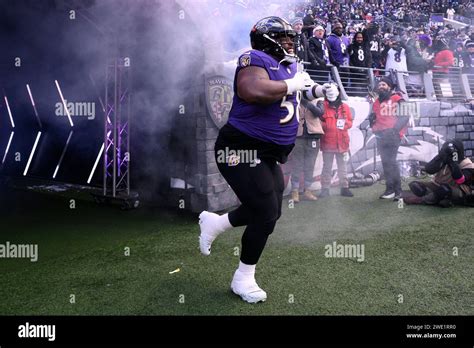 Baltimore Ravens defensive tackle Michael Pierce (58) takes to the ...