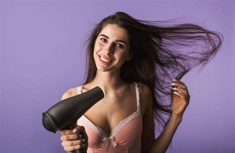 How to Blow Dry Hair Without Frizz, Mess or Breakage - PersonalCare360