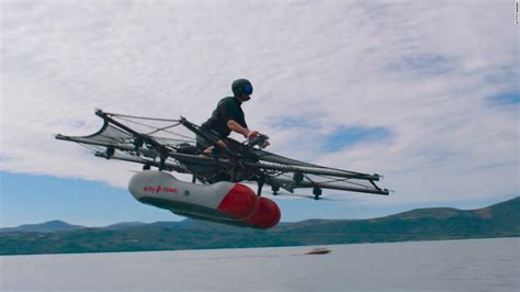 Google cofounder's 'flying car' makes its debut