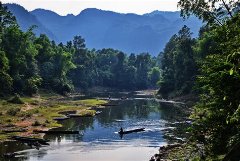 South Laos Tour - Off-the-beaten-track Small Group Tour