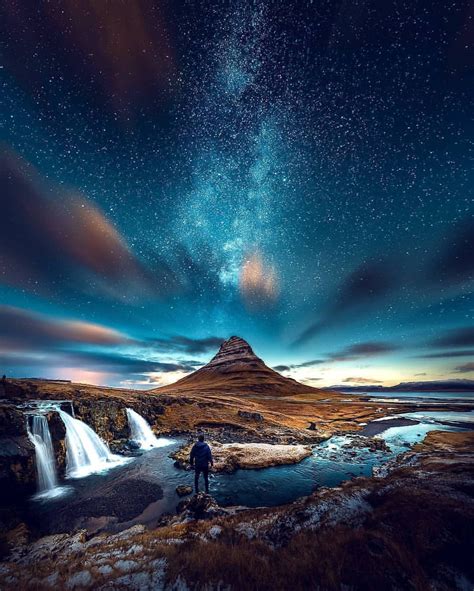 Milky way above Kirkjufell mountain in Iceland : r/pics