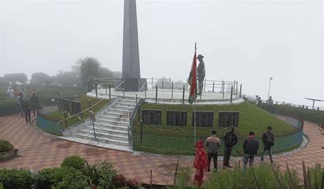 Batasia Loop in Darjeeling: Timings, History, Entry Fee & Location