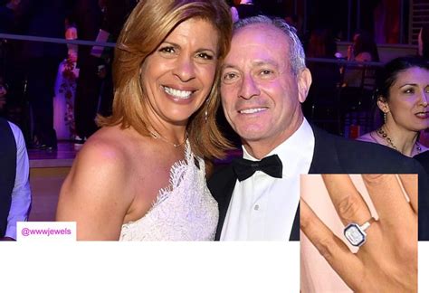 All the details on Hoda Kotb's epic engagement ring | Hoda kotb, Today ...