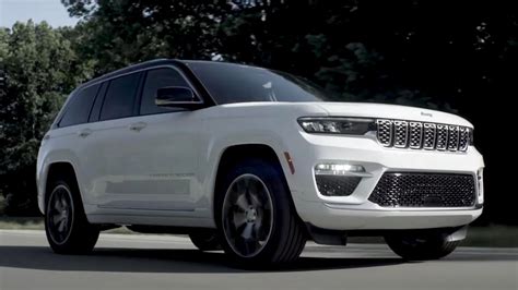 Jeep reveals two-row Grand Cherokee 4xe, promises full EV lineup by ...