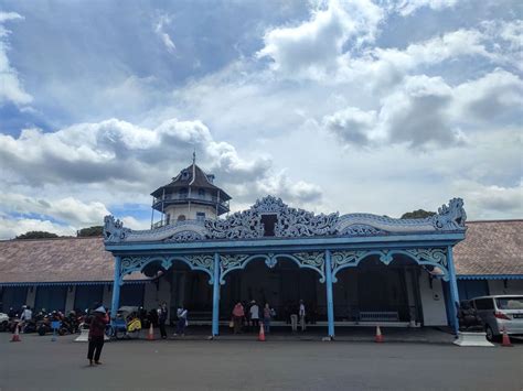 17 Best Things to Do in Surakarta (Solo), The Lost Sunanate of Java