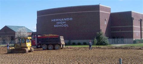 Hernando High School switches to virtual classes amid COVID-19 outbreak