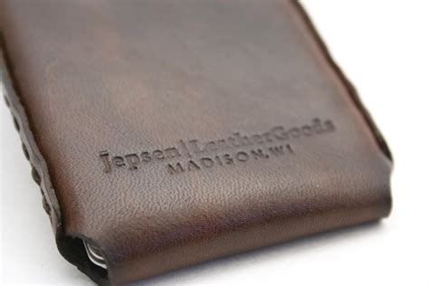 Handmade Windows Leather Business Card Holder | Gadgetsin