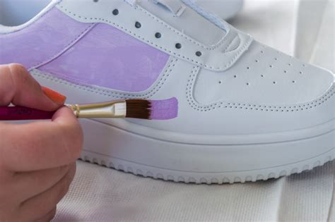 How to Paint Shoes - Adventures of a DIY Mom