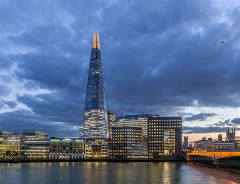 The Shard at sunset 2017-10-27 - The Shard — Wikipédia