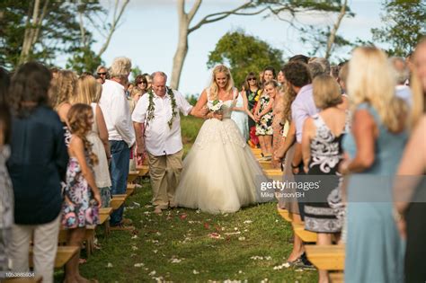 The Beautiful Hawaii Wedding of Soul Surfer Bethany Hamilton