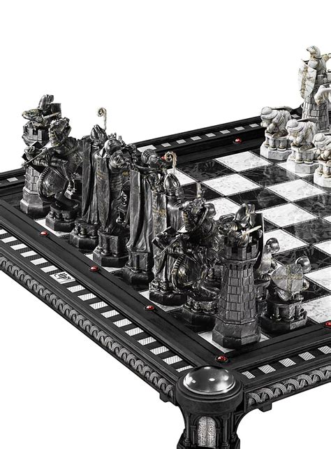 Harry Potter Wizard Chess Set - maskworld.com