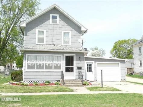 Lena Real Estate - Lena IL Homes For Sale | Zillow