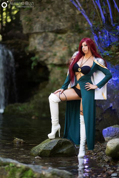 Erza Scarlet Cosplay by SidneyRobin on DeviantArt