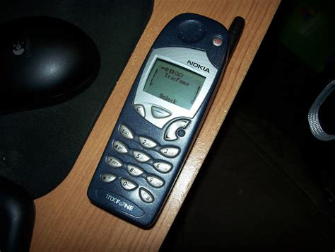 The Brick | My old Nokia 5000 Series phone. The old girl ser… | Flickr