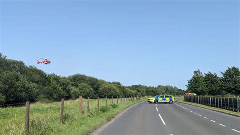 Man taken to hospital after being cut from car in Lurgan crash – Armagh I