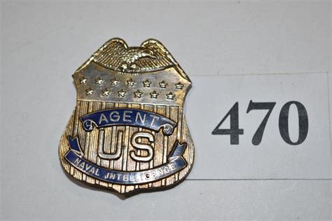 Lot - Agent U.S. Naval Intelligence Badge