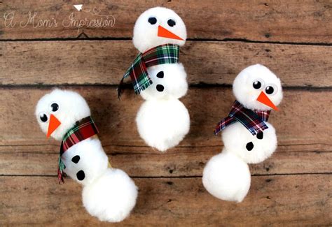 Easy Snowman Crafts for Kids - Pom Pom Snowman Magnet