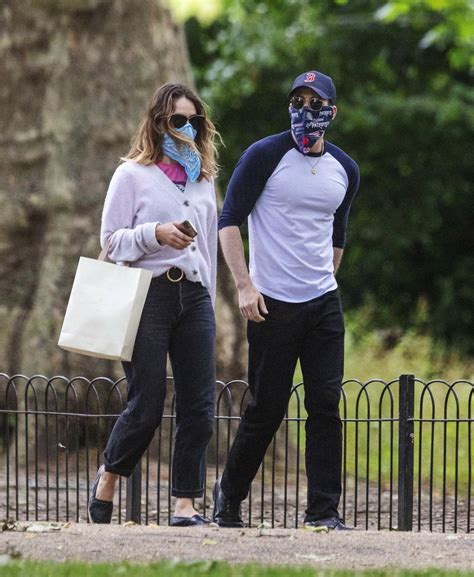 Lily James and Chris Evans – Seen eating ice cream on a date in the ...