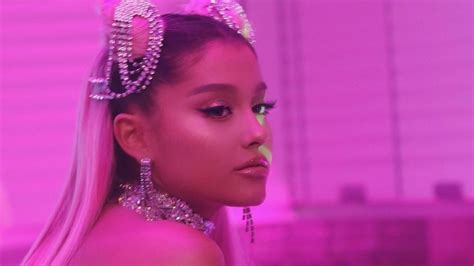 Ariana Grande Gives Director Hannah Lux Davis A Tiffany Ring At Her 7 Rings Music Video Shoot