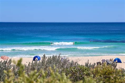 10 Great WA Beaches To Learn To Surf - Perth Is Ok