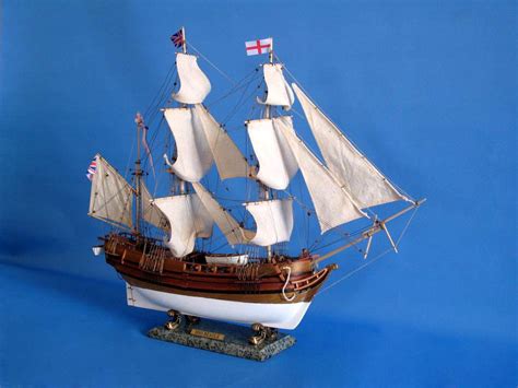 Buy HMS Beagle Limited 30in - Model Ships