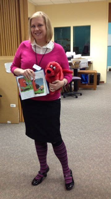 Emily Elizabeth and Clifford the big red dog! | Halloween costumes, Clothes, Costumes