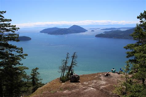 10 Best Vancouver Hikes | Vancouver Trails