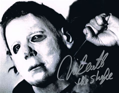 Signed Nick Castle Halloween Michael Myers Photo