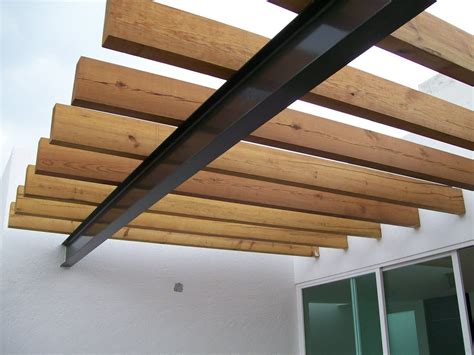 Marzua: Viga | House gate design, Exterior shades, Building a pergola