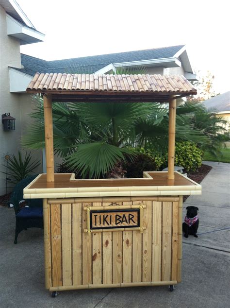 Pallet tiki bar | Backyard Tiki Bar | Pinterest