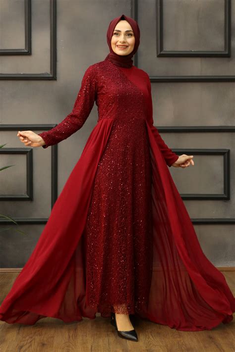 CLARET RED EVENING DRESS