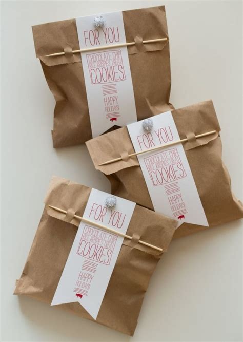 20 Cute Ideas for Packaging Christmas Cookies - thegoodstuff