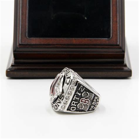 MLB 2007 Boston Red Sox World Series Championship Replica Ring