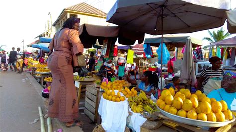 ASHAIMAN - AFRICAN COMMUNITY AND FOOD MARKET GHANA ACCRA - YouTube