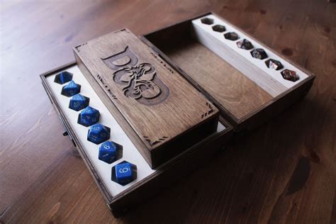 Dungeons & Dragons – Wooden box and dice Tower | Dungeons and dragons ...