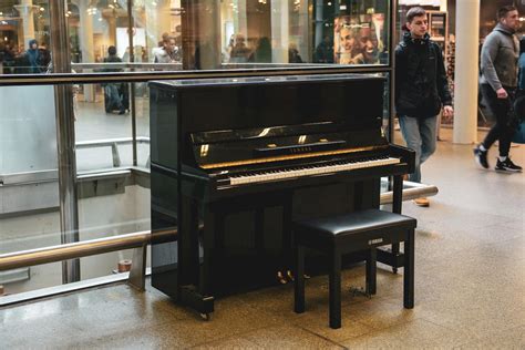 Sir Elton John's Piano – New & Events | St Pancras Station