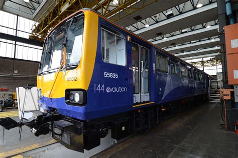 Porterbrook unveil the Class 144e Pacer refurbishment | British rail ...