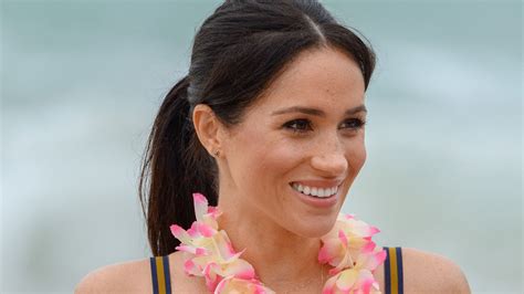 Crying Meghan Markle says royals were 'never going to protect her' in ...