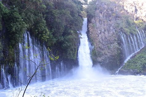 Cascada la Tzararacua. Michoacán, México | Hermosos paisajes, Cascadas ...