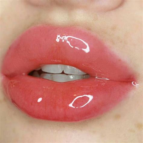 aesthetic - glossy | Lip art makeup, Aesthetic makeup, Lip art