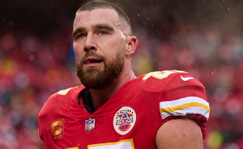 People Are Mad At Travis Kelce For Promoting Bud Light In New ...